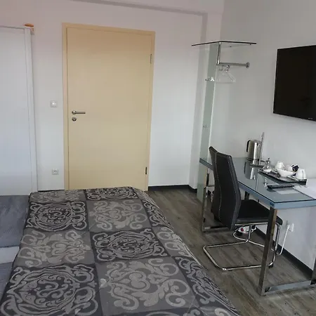 Hotel Altmuehlhotel 3*