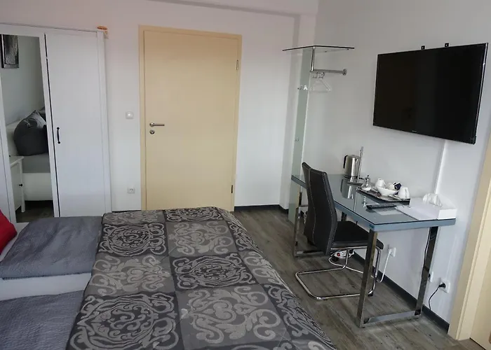 호텔 Altmuehlhotel 3*